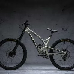 DYEDBRO Fluor Black Matte Rahmenschutz Kit 14 DYEDBRO Fluor Black Matte Rahmenschutz Kit -Lupine Verkäufe dyedbro fluor black 5