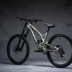 DYEDBRO Fluor Black Matte Rahmenschutz Kit 17 DYEDBRO Fluor Black Matte Rahmenschutz Kit -Lupine Verkäufe dyedbro fluor black 8