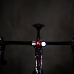 Knog Blinder Mini Chippy Black Frontlicht -Lupine Verkäufe knog blinder mini chippy front 0