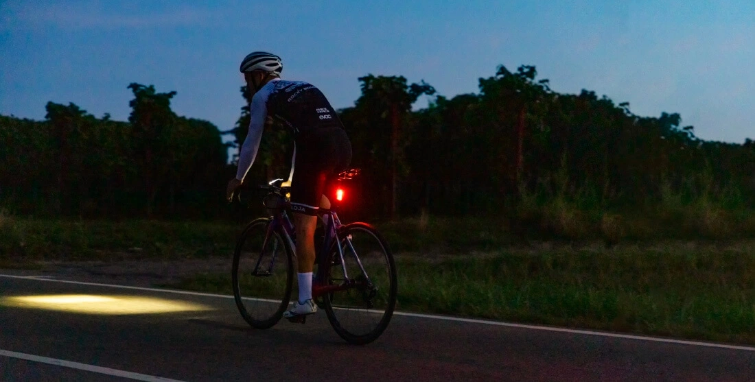 Sigma Blaze Flash Rücklicht Mit Bremslichtfunktion 5 Sigma Blaze Flash Rücklicht Mit Bremslichtfunktion – Bild 3